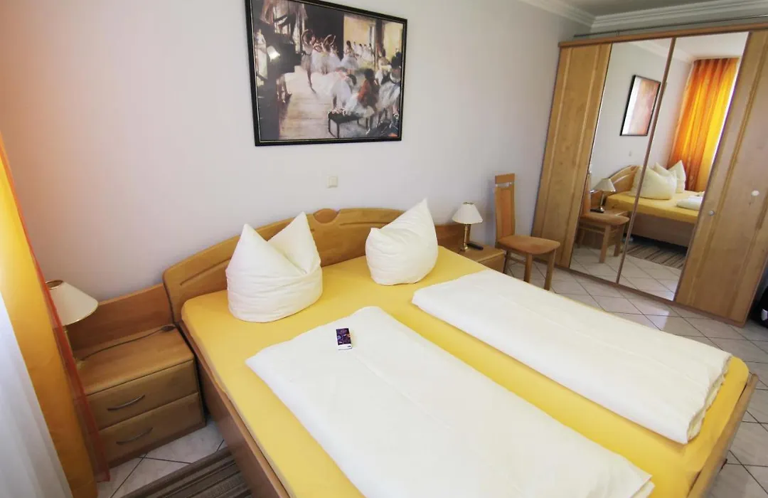 Europa - Residenz : Suite 318-1